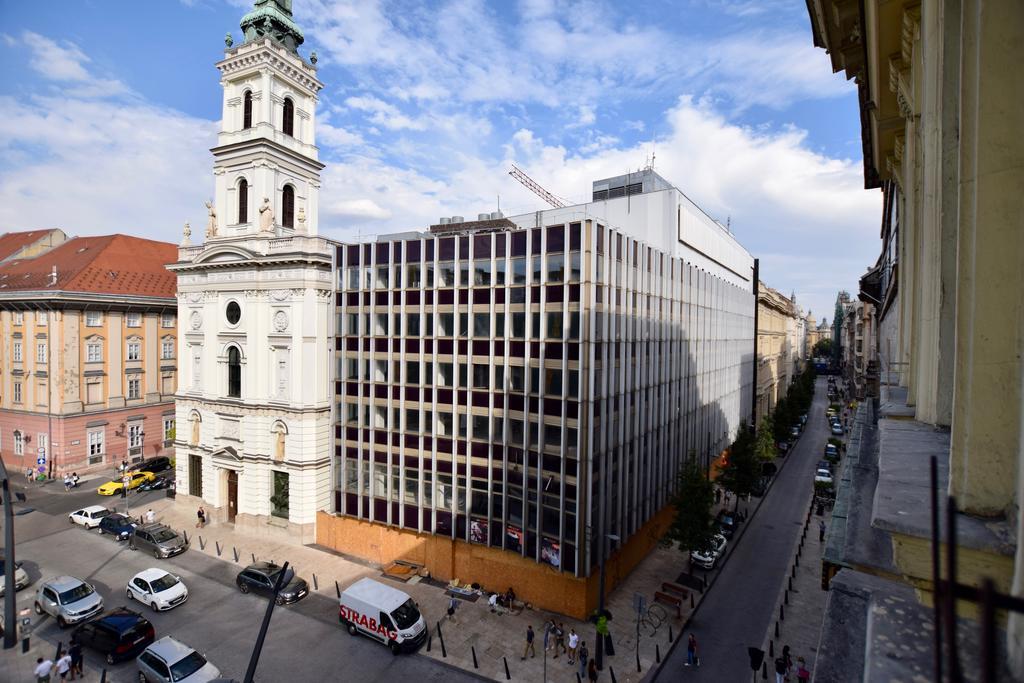 Luxury Apartment By Hi5 - Szervita Suite Budapest Extérieur photo