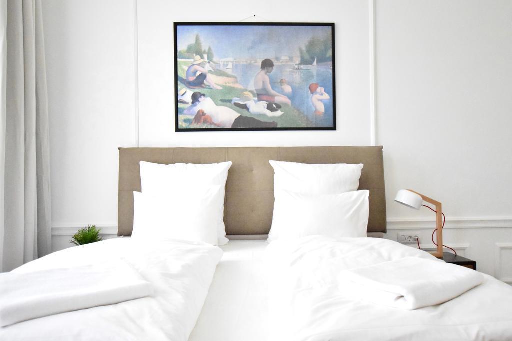 Luxury Apartment By Hi5 - Szervita Suite Budapest Extérieur photo