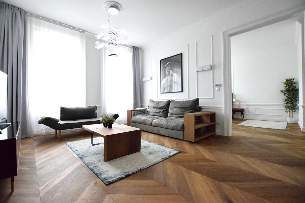 Luxury Apartment By Hi5 - Szervita Suite Budapest Extérieur photo