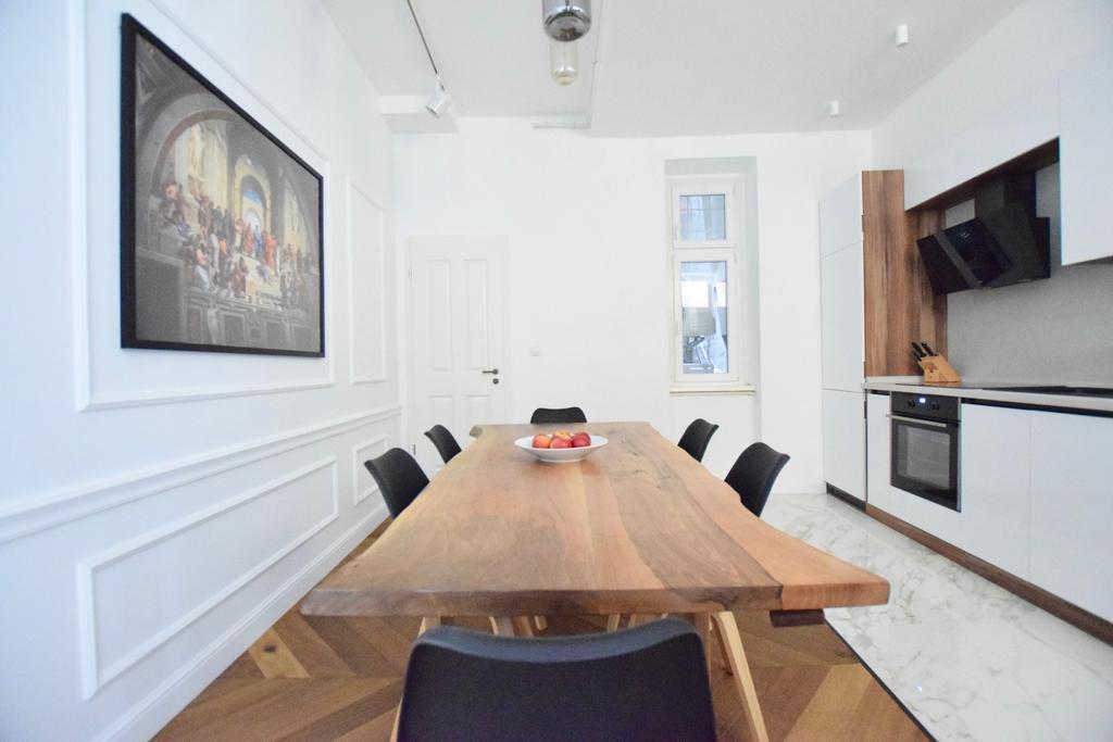 Luxury Apartment By Hi5 - Szervita Suite Budapest Extérieur photo