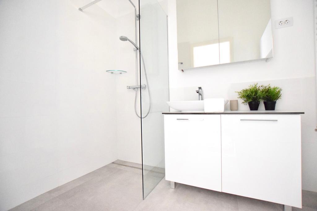 Luxury Apartment By Hi5 - Szervita Suite Budapest Extérieur photo