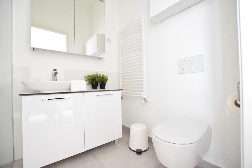 Luxury Apartment By Hi5 - Szervita Suite Budapest Extérieur photo